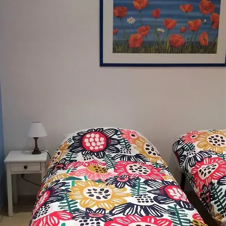 Apartment On The Sea *